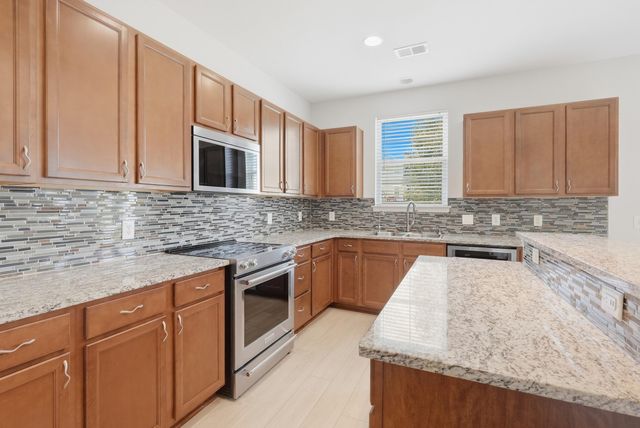 223 Donatella Drive, Goose Creek, SC 29445