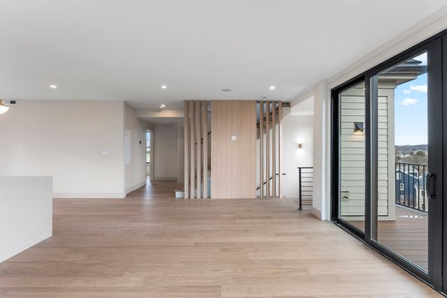 142 Metropolitan 2, Boston, MA 02131