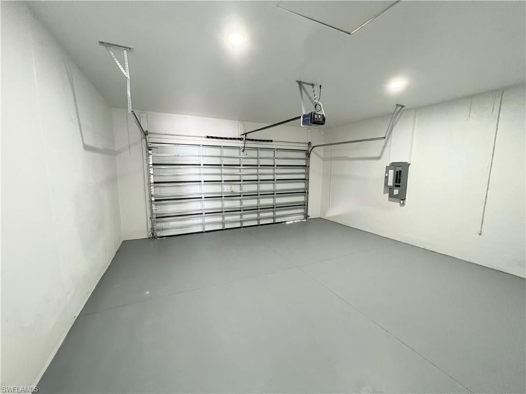 Image 24 of property listing at 2102 NW 25th PL, Cape Coral, FL 33993