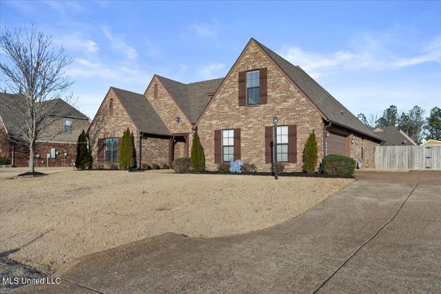 6780 Clarmore Drive, Olive Branch, MS 38654