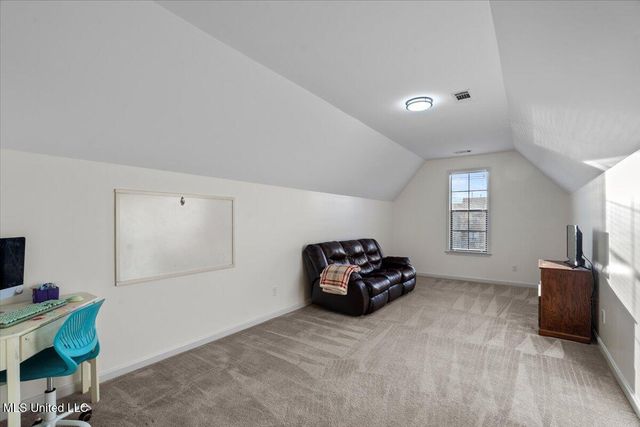 6780 Clarmore Drive, Olive Branch, MS 38654