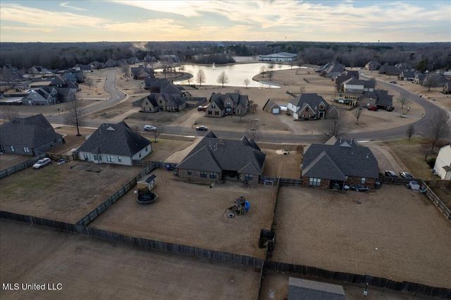 6780 Clarmore Drive, Olive Branch, MS 38654