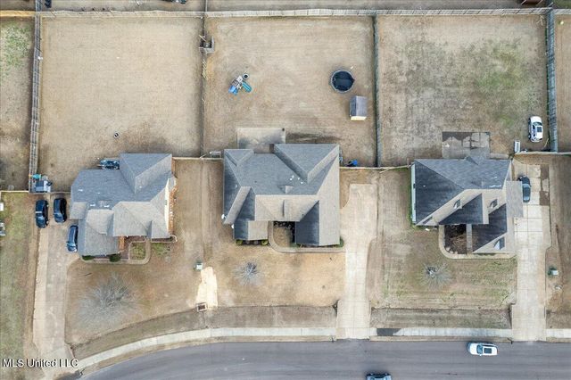 6780 Clarmore Drive, Olive Branch, MS 38654