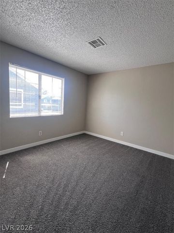 1963 Dwarf Star Drive 2018, Las Vegas, NV 89115