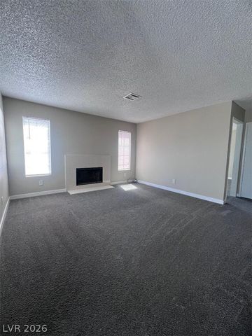 1963 Dwarf Star Drive 2018, Las Vegas, NV 89115