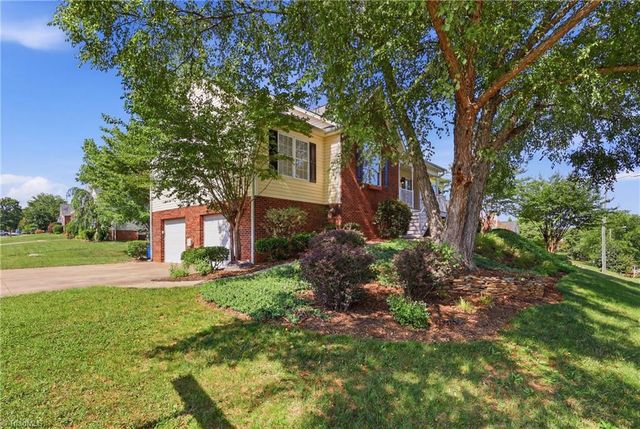 4595 Peter Pfaff Drive, Pfafftown, NC 27040