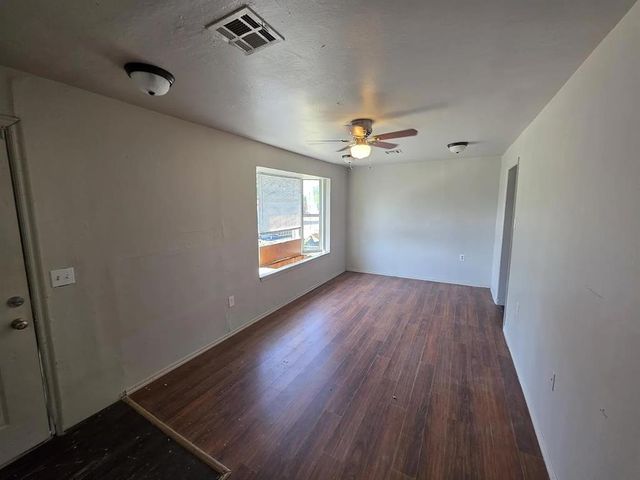 10311 Bellview, Midwest City, OK 73130