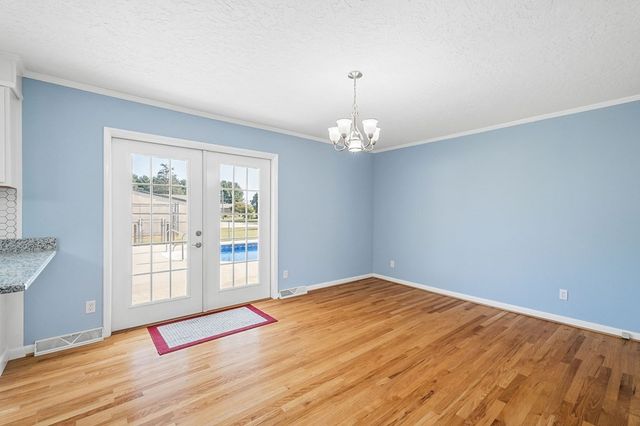 210 Gillen Dr, Sparta, TN 38583