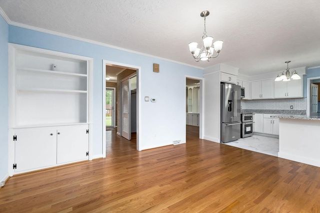 210 Gillen Dr, Sparta, TN 38583