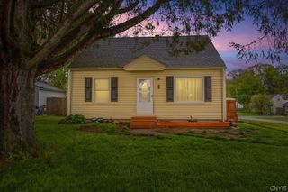 115 Tallmadge Road, Clay, NY 13212