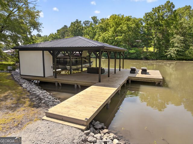 554 S Steel Bridge Road, Eatonton, GA 31024