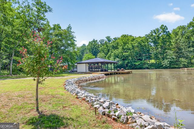 554 S Steel Bridge Road, Eatonton, GA 31024