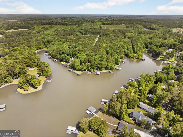 554 S Steel Bridge Road, Eatonton, GA 31024