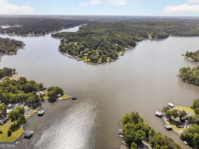 554 S Steel Bridge Road, Eatonton, GA 31024