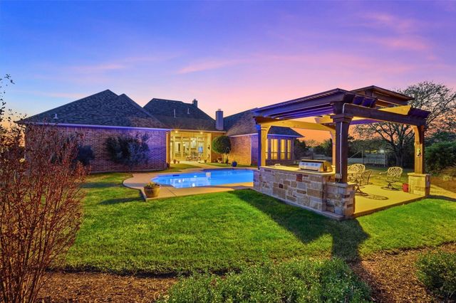 820 Maplewood Lane, Lucas, TX 75002