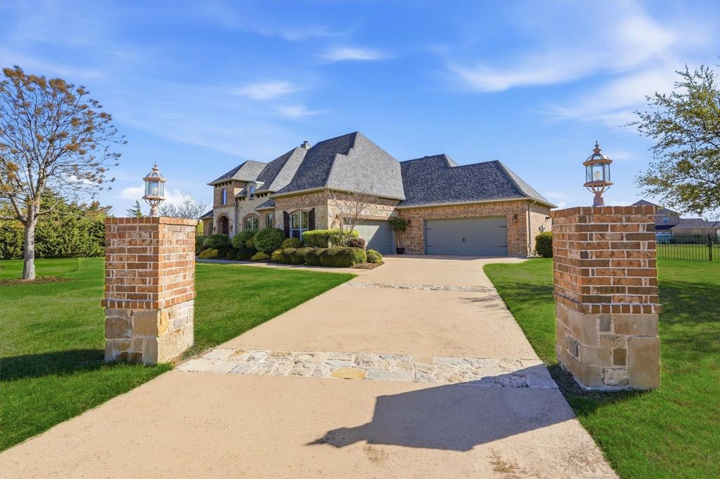 820 Maplewood Lane, Lucas, TX 75002