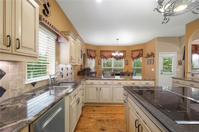 5610 Brighton Road, Rogers, AR 72758