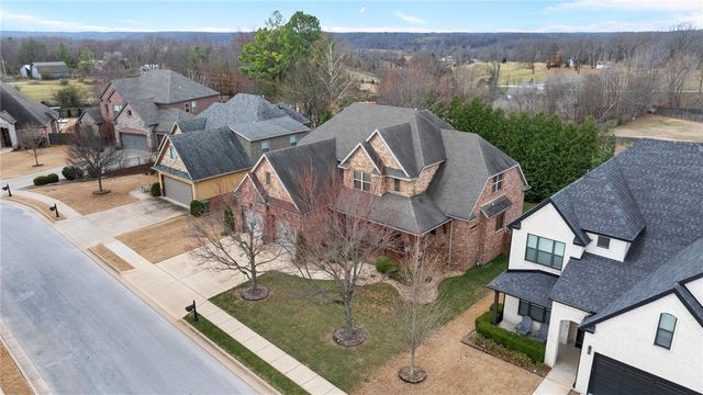 5610 Brighton Road, Rogers, AR 72758