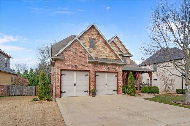 5610 Brighton Road, Rogers, AR 72758