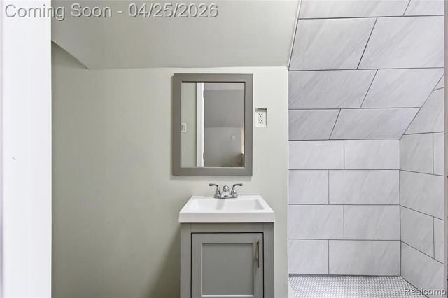 16744 Fenmore Street, Detroit, Mi, Usa Street, Detroit, MI 48235