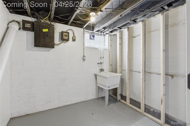 16744 Fenmore Street, Detroit, Mi, Usa Street, Detroit, MI 48235