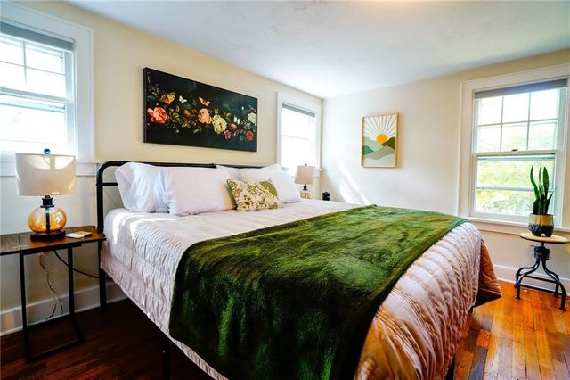 1800 Illinois Street, Lawrence, KS 66044