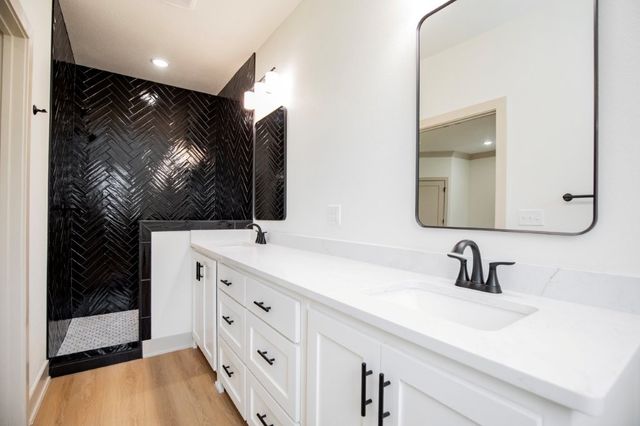 4 Romine Place, Bella Vista, AR 72715