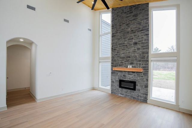 4 Romine Place, Bella Vista, AR 72715