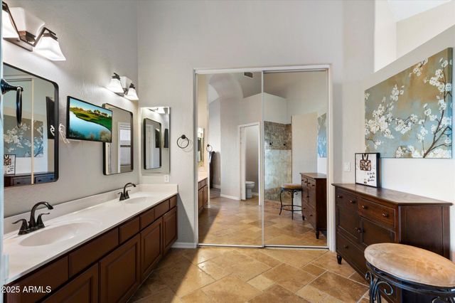 4352 W WALTON Way, Chandler, AZ 85226