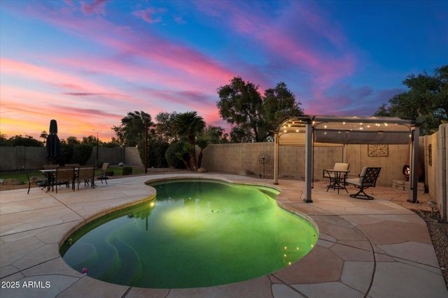 4352 W WALTON Way, Chandler, AZ 85226