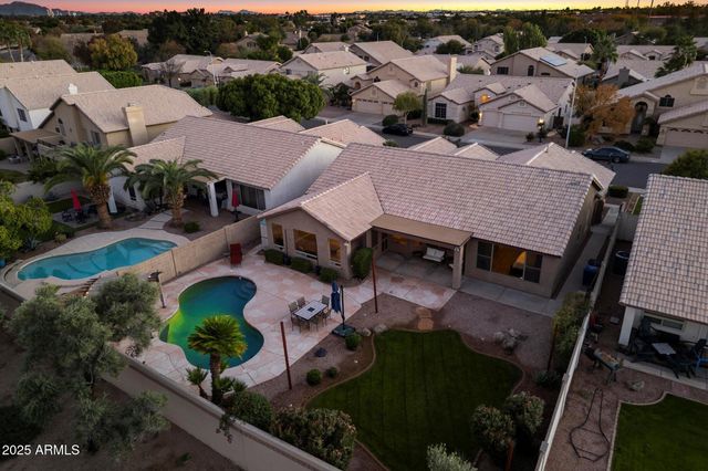 4352 W WALTON Way, Chandler, AZ 85226