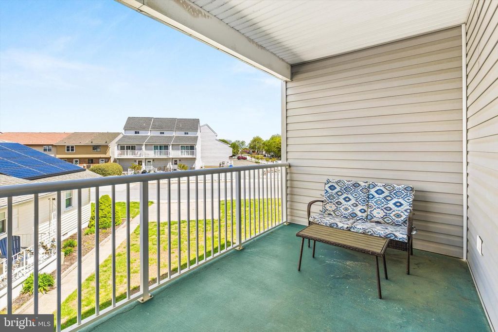 Image 19 of property listing at 8901 RUSTY ANCHOR RD #C, Ocean City, MD 21842