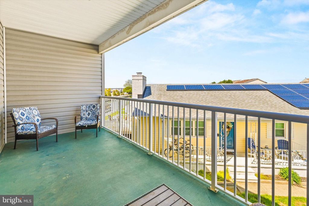 Image 20 of property listing at 8901 RUSTY ANCHOR RD #C, Ocean City, MD 21842