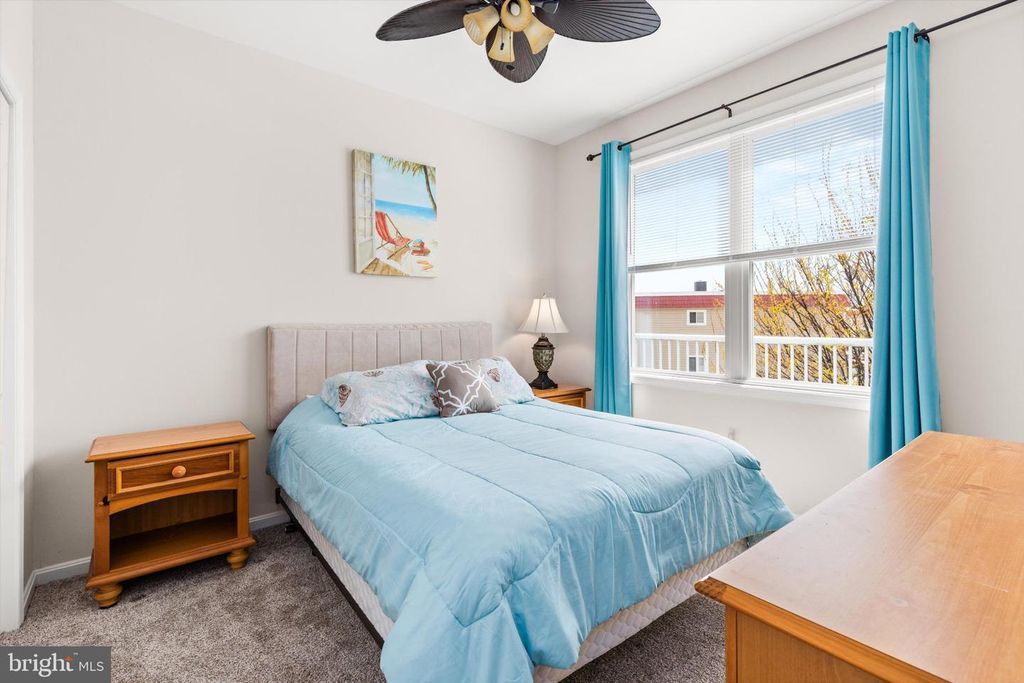 Image 32 of property listing at 8901 RUSTY ANCHOR RD #C, Ocean City, MD 21842