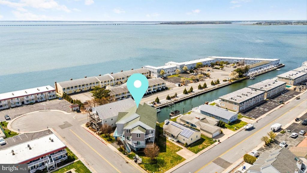 Image 48 of property listing at 8901 RUSTY ANCHOR RD #C, Ocean City, MD 21842