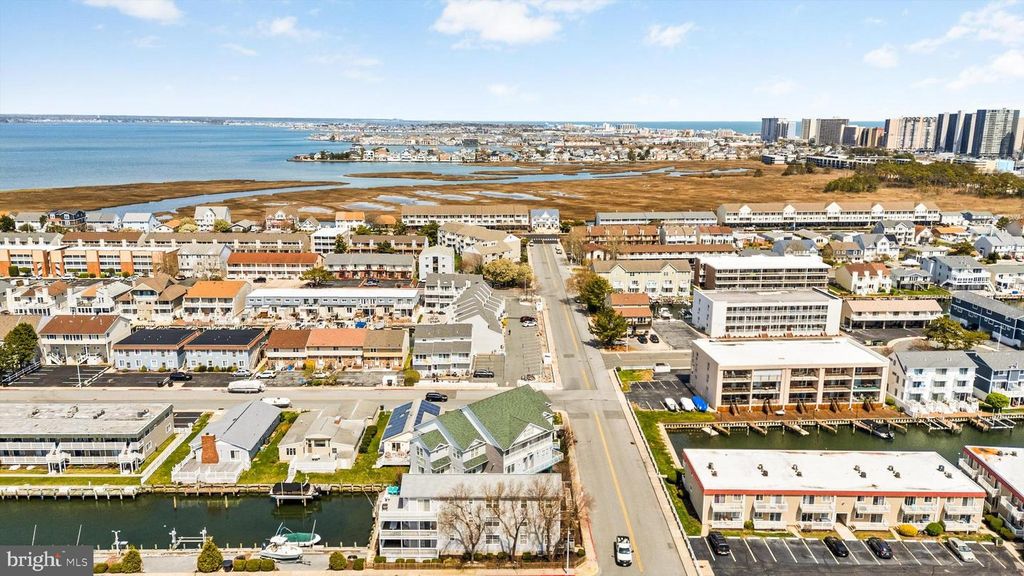 Image 57 of property listing at 8901 RUSTY ANCHOR RD #C, Ocean City, MD 21842