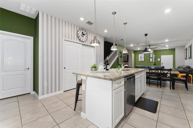 7336 OAKMOSS LOOP, Davenport, FL 33837