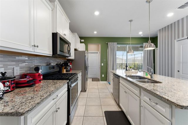 7336 OAKMOSS LOOP, Davenport, FL 33837