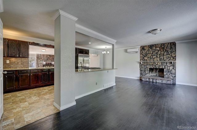 900 Evanston Street, Aurora, CO 80011