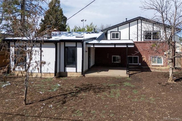 900 Evanston Street, Aurora, CO 80011