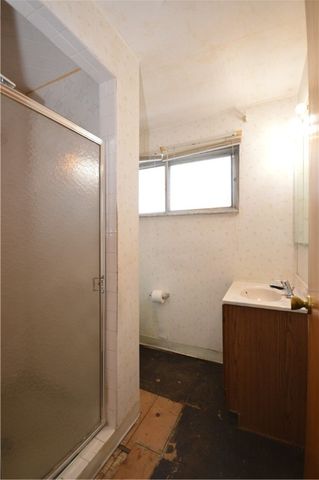 827 9th St, Oakmont, PA 15139