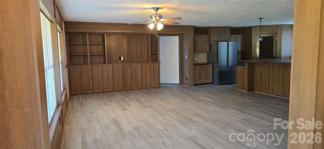78 Buck Branch Road, Mill Spring, NC 28756