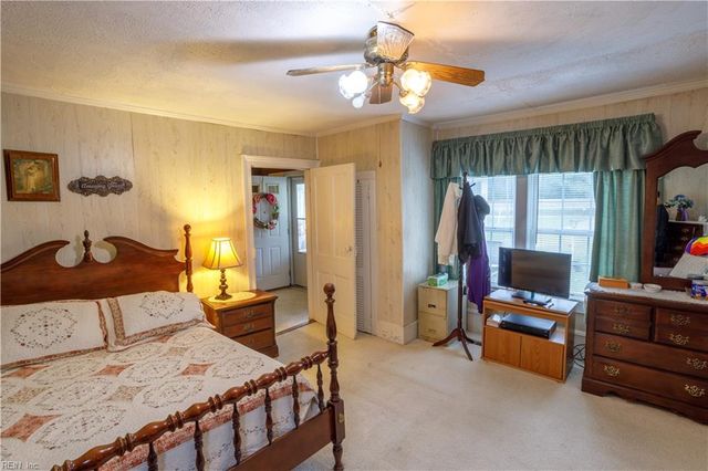 23026 Angelico RD, Capron, VA 23829