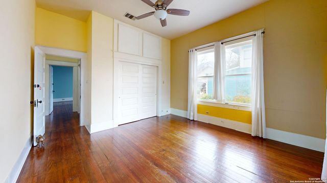 819 W French PL, San Antonio, TX 78212