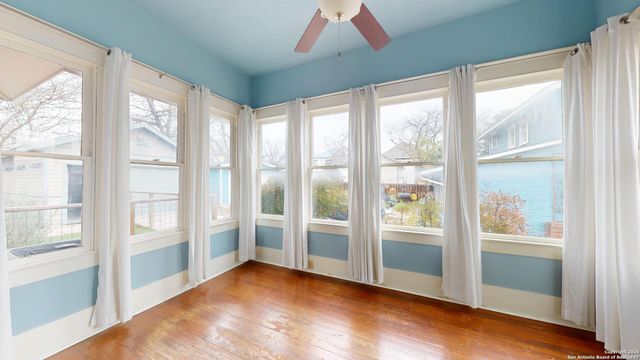 819 W French PL, San Antonio, TX 78212