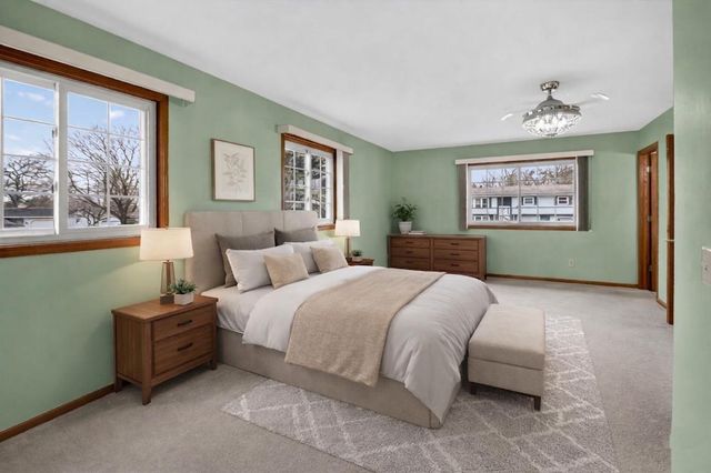 450 Bonnie Road, Cottage Grove, WI 53527