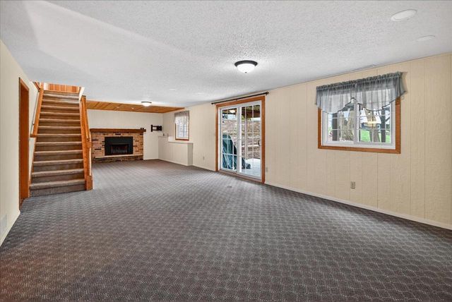 450 Bonnie Road, Cottage Grove, WI 53527