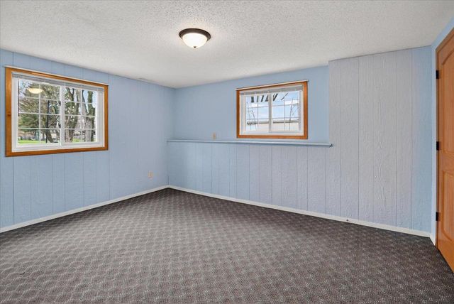 450 Bonnie Road, Cottage Grove, WI 53527