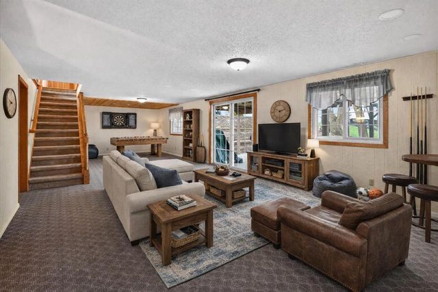 450 Bonnie Road, Cottage Grove, WI 53527