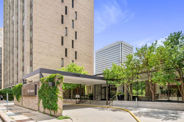 19 S 1st Street B2706, Minneapolis, MN 55401